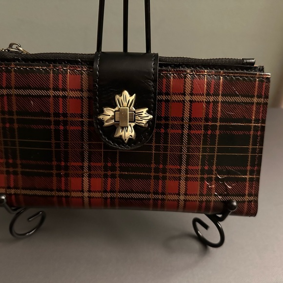 NWT Patricia Nash Plaid Credit Card Wallet - Picture 1 of 3
